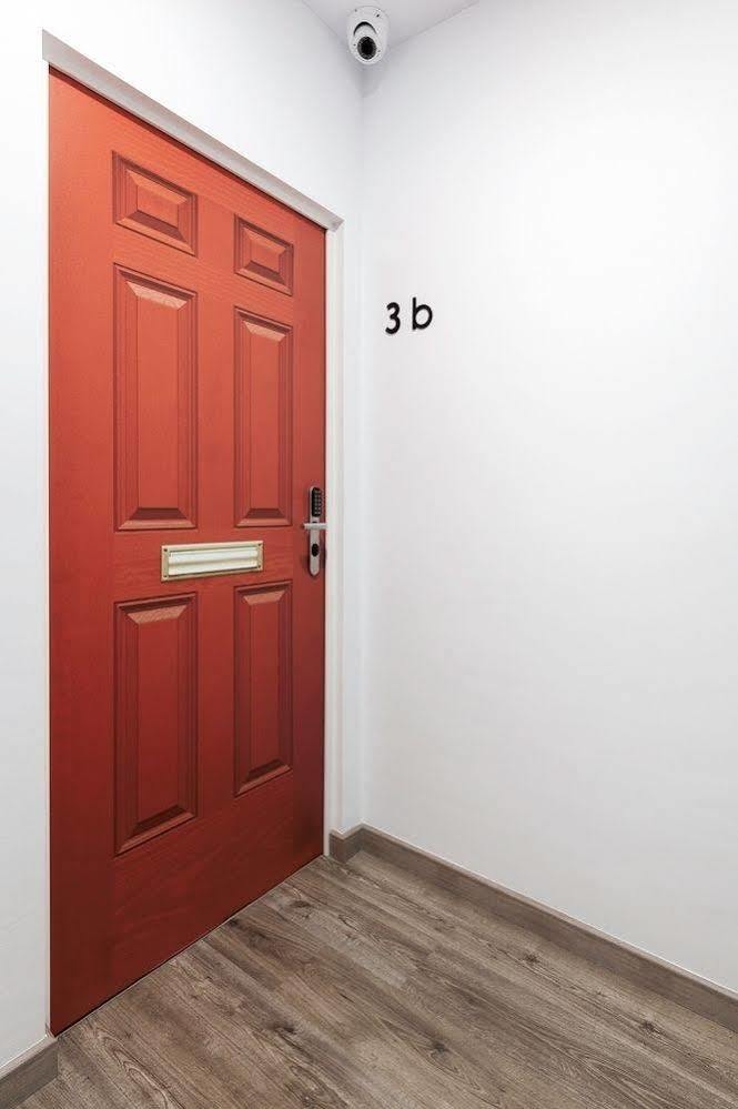 Lux Apartamentos Santiago ซานติอาโก เด กอมโปสเตลา ภายนอก รูปภาพ